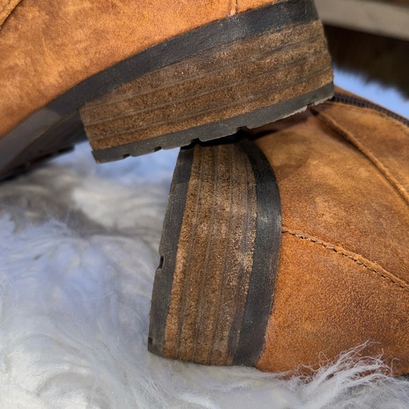 Born Distressed Chestnut Brown Suede Boots, Size 7.5 - Picture 7 of 16